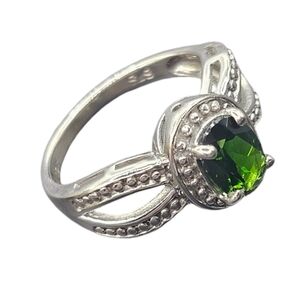 Chrome Diopside Ring